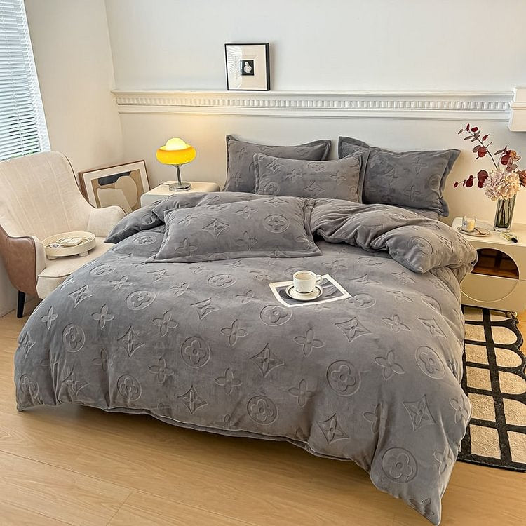 CloudHearth™ Milk Velvet Bedding